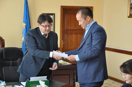 Хятадад мах нийлүүлэх компаниудад гэрчилгээ гардууллаа