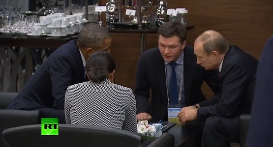 Обама, Путин хоёр уулзжээ