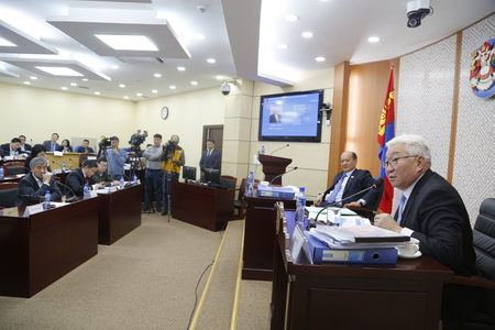 НИТХ-ын ээлжит хуралдаан 12:30 цагаас үргэлжилнэ