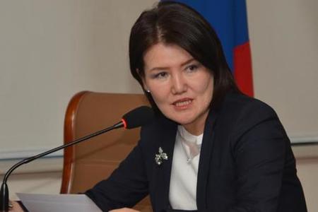 Л.Эрдэнэчимэг гишүүн сонгогчдоо нэгжээр “дууджээ”