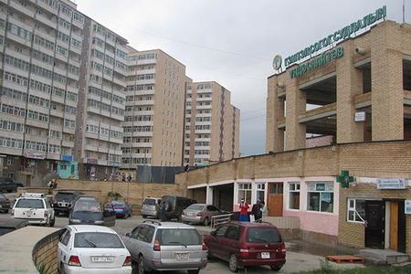 ГССҮТ: Нэг эмчийн биеийн байдал хүнд байна