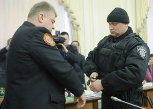 Шууд нэвтрүүлгийн үеэр баривчилжээ