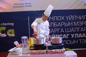 Зочлох үйлчилгээнийхэн шилдгийн төлөө өрсөлдөж байна