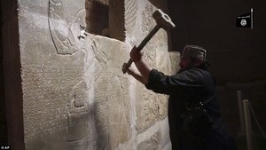 3000 жилийн настай ханыг эвдэлжээ