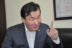 С.Ганбаатар Ерөнхий сайдад асуулга тавилаа
