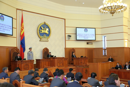 Иргэн бүрт 1 га газар өмчлүүлэх үү