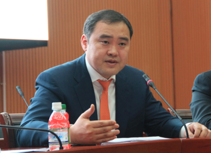 Л.Гантөмөр: Цаашдаа боловсрол, шинжлэх ухаанд зарж байгаа мөнгийг хөрөнгө оруулалт гэж ойлгох хэрэгтэй
