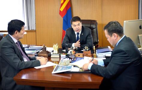 Ерөнхий сайд ИНЕГ болон МИАТ-ийн удирдлагуудад үүрэг өгөв