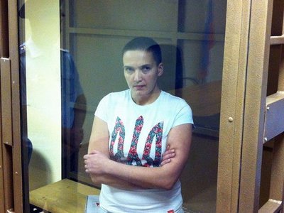 Савченко өлсгөлөнгөө үргэлжлүүлнэ