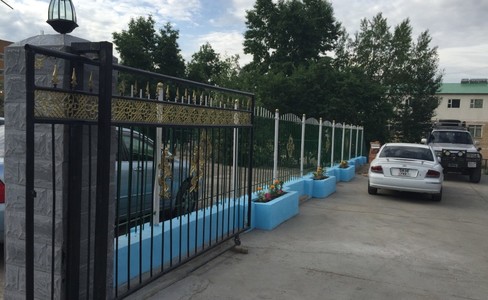 Байгууллагууд орчныхоо 50 м газрыг тохижуулж байна