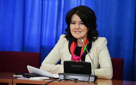 Л.Эрдэнэчимэг Тавантолгойн гэрээнд ийм дүн шинжилгээ хийжээ