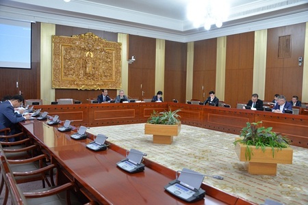 Төсвийн байнгын хороо хуралдсангүй