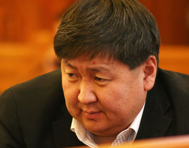 Ил тод байдлын хууль энэ хэвээр батлагдвал 2015 онд хэн ч татвар төлөхгүй 