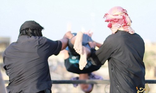 Хэт даврагчид ижил хүйстнүүдийн аминд хүрэв