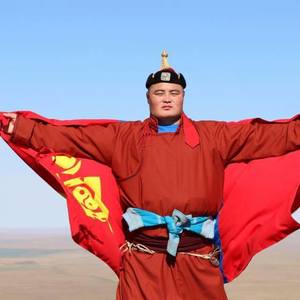 Шинэ начныг  ”уйлуулав”