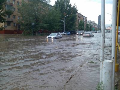 Үер усны аюулаас сэрэмжлүүллээ