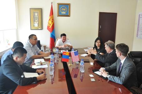 АНУ-ын холбогдох байгууллагатай харилцаагаа өргөжүүлнэ