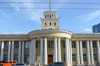 Аялал жуулчлалын визээр хөдөлмөр эрхэлж болохгүй