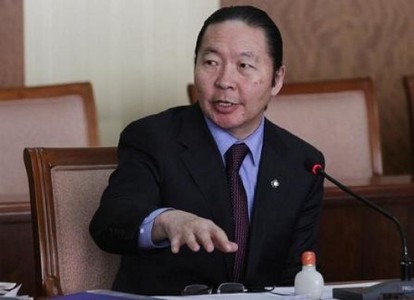 УИХ нүдийг нь олоод, цагийг нь тааруулаад Өршөөлийн хуулийг гаргачихжээ 