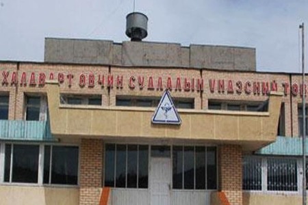 Хөгцөрч муудсан “Гоё” ундаа худалдаалж байжээ