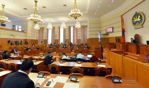 Муур, хулгануудаас залхаж байна