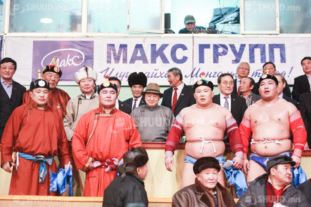 Улсын арслан Н.Батсуурь түрүүллээ