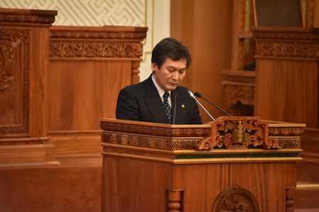 Шатахууны үнийг 100 төгрөгөөр бууруулсныг дуулгахад таатай байна