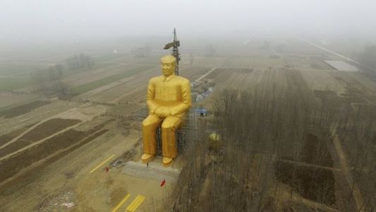 Мао Зэдунд алтан хөшөө босгоно