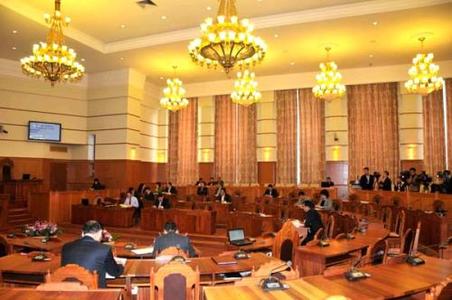 Боловсролын тухай хуулийг хэлэлцэхийг дэмжив 