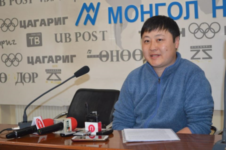 Б.Бундхорол: 100 мянган хүний гарын үсэг цуглуулна