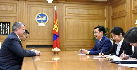 Унгар улсад суралцах Монгол оюутны тоог  нэмнэ 