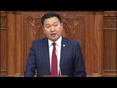 Н.Учрал Ерөнхий сайдад асуулга тавьжээ
