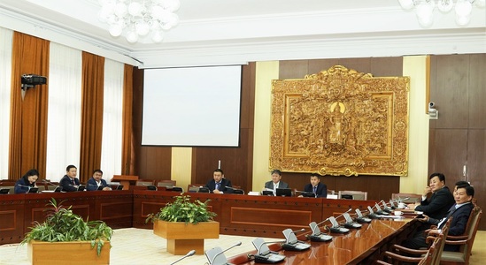 Арван хуулийн төслийн эцсийн хэлэлцүүлгийг хийлээ