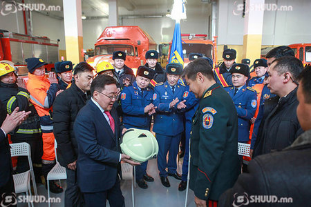 Ц.Элбэгдорж: Мэдээлэл, бэлтгэлтэй байвал бага хохирно