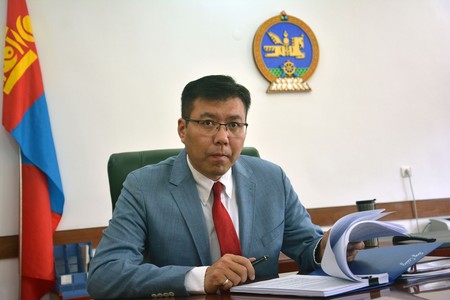 Хөгжлийн банкинд улстөржилтөөр хандаагүй