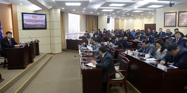 Нийслэлийн удирдах ажилтны шуурхай зөвлөгөөн боллоо