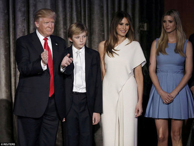 Доналд Трамп гэж хэн бэ? 