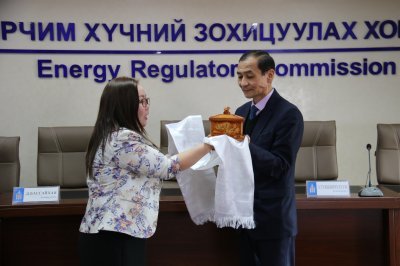 А.Тлейхан ажлаа хүлээн авлаа