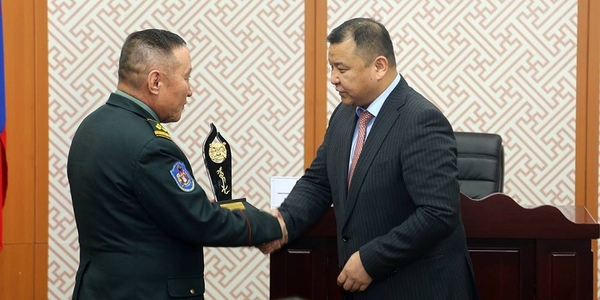 Хууль, тогтоомжийг сурталчлах зорилт тавилаа