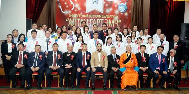 Оны тэргүүний  35 эмчийг шалгаруулав