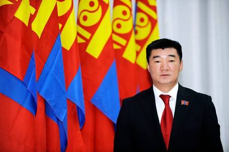 С.Бямбацогт ОХУ-д айлчилж байна 
