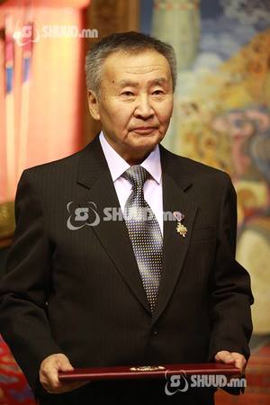 Нэрт зохиолч Ж.Дашдондог таалал төгсчээ