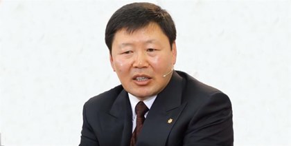 Л.Чинбатад МҮБХ-ны тэргүүнд өрсөлдөх санал тавьжээ