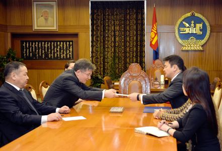 ОХУ-д төлөх өрийг барагдуулсан баримтыг гардууллаа 