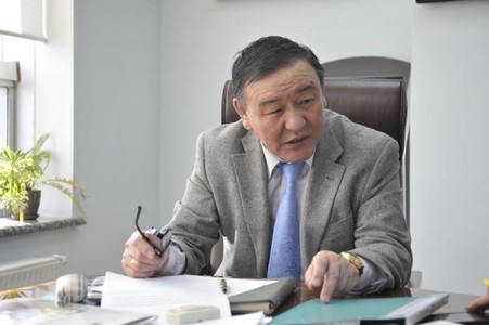 Д.Нанзаддорж: Сонсголонгийн гүүрийг Хятадын компани барих ёстой