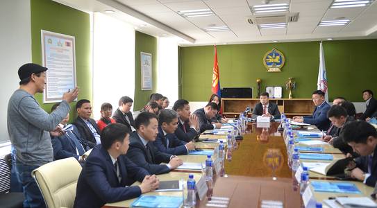 Дотоодын үйлдвэрийн 101 бараагаар каталоги гаргахыг үүрэгдэв