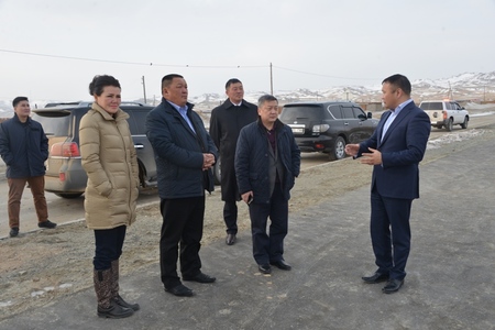 Говь-Алтай аймгийн бүтээн байгуулалтын ажилтай танилцав