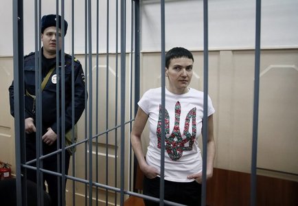Савченког суллахыг шаарджээ