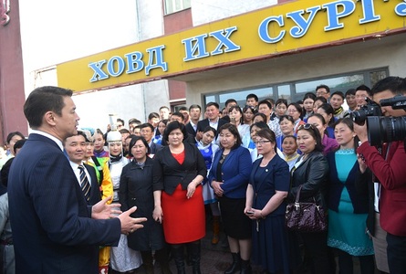 “Сайн оюутан” хөтөлбөр хэрэгжүүлж, сургалтын төлбөрийн зээл олгоно