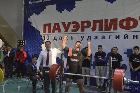 Хүндийг өргөлтийн тамирчид Данийг зорино